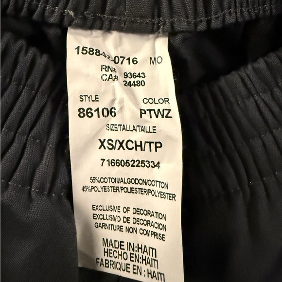 Dickies Scrub Pants Size XS New With Tags. Women’s Style 86106.
2F - Picture 3 of 3